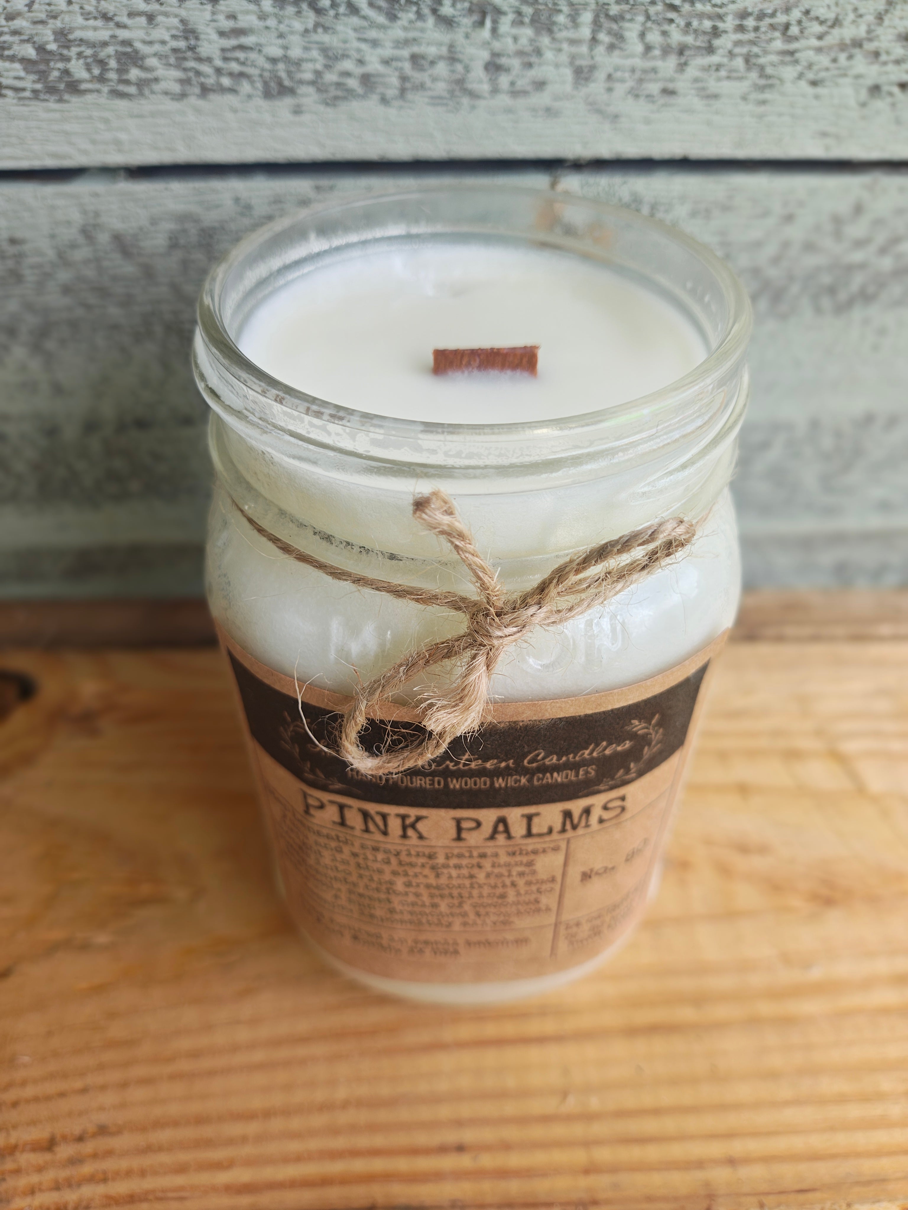 Pink Palms – Yuzu, Dragon Fruit & Coconut
